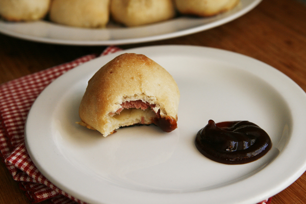 Cheddar Ham Rolls