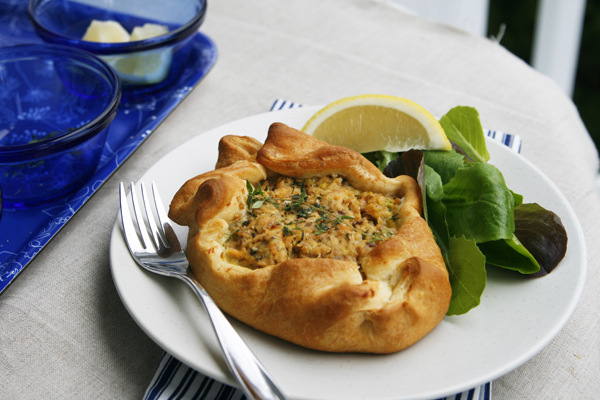 Salmon Cakes En Croute