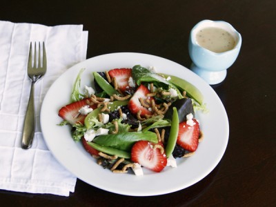 Crunchy Strawberry Salad