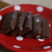 Cooking With Kids: Chocolate Covered S’mores Grahams Recipe
