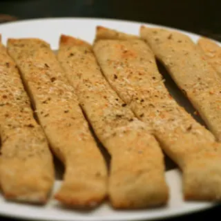 Easy Parmesan Breadsticks Recipe