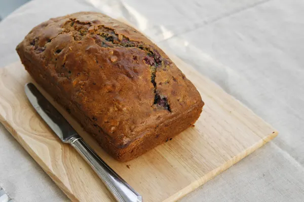 raspberry walnut bread-scb5