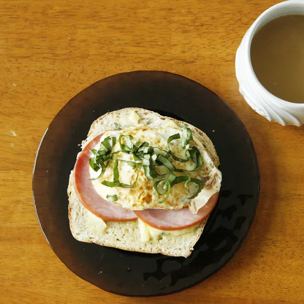 Cambozola Ham Egg Breakfast Sandwich
