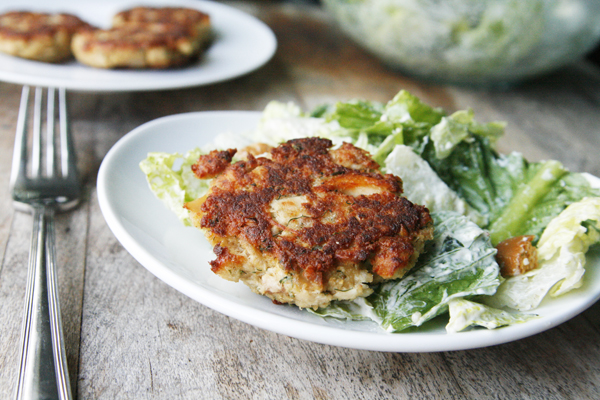 Dill Garlic Tuna Cakes