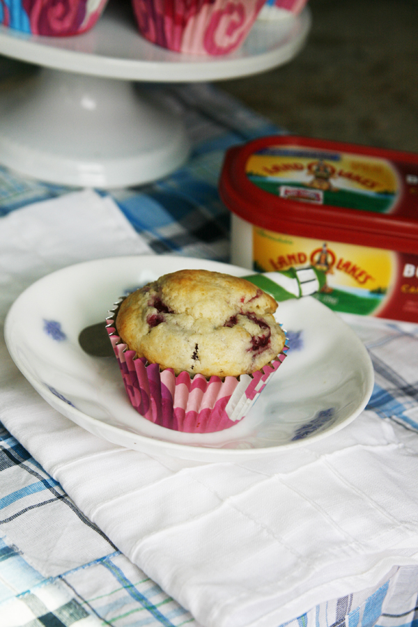 Homemade Raspberry White Chocolate Muffins