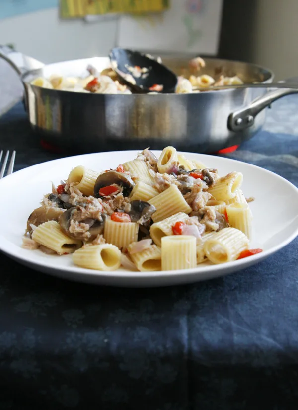 Mediterranean Tuna Pasta Recipe