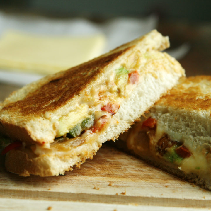 Spicy Fajita Grilled Cheese