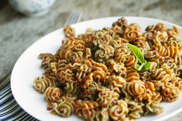 Sundried Tomato Pesto Pasta Recipe