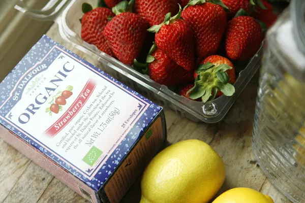 Strawberry Iced Tea Lemonade Ingredients