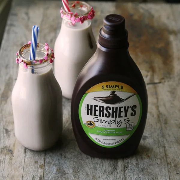 Hersheys Merely 5 Chocolate Milk  Easy Peasy Chocolate Cake for One Hersheys Simply 5 Chocolate Milk 600x600