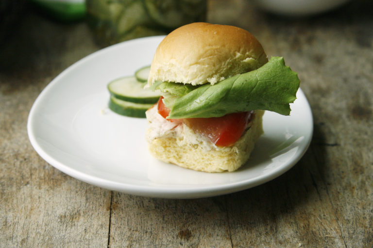 Garlic Dill Chicken Sliders with Lettuce and Tomato