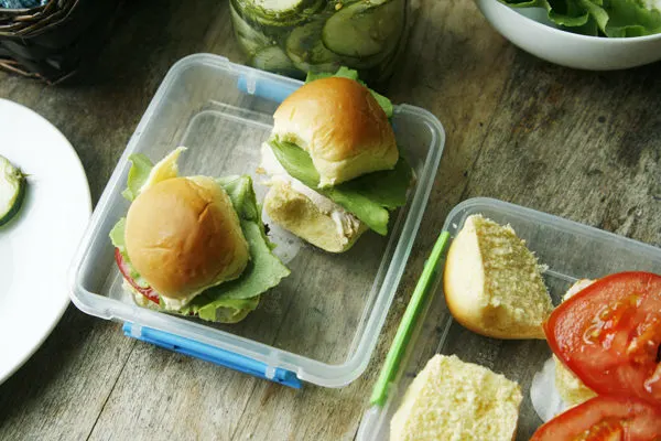 Garlic Dill Chicken Sliders for Lunchboxes
