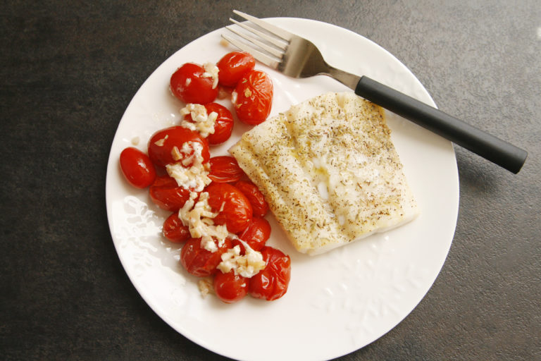 Tomato Garlic Baked Cod