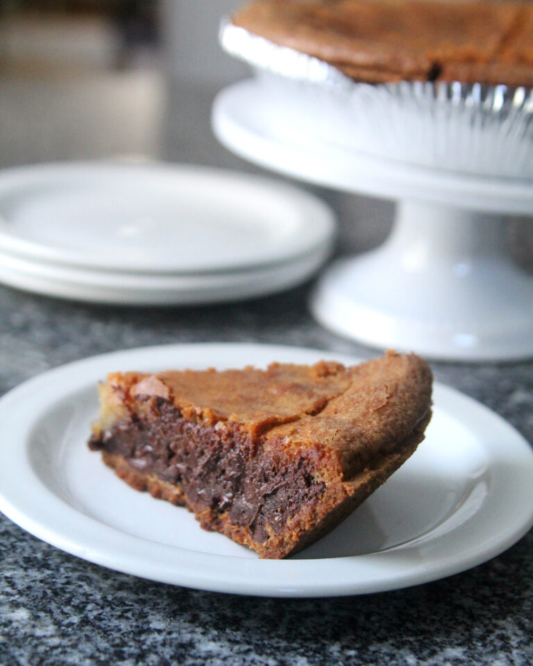 Gooey Chocolate Chip Pie Recipe