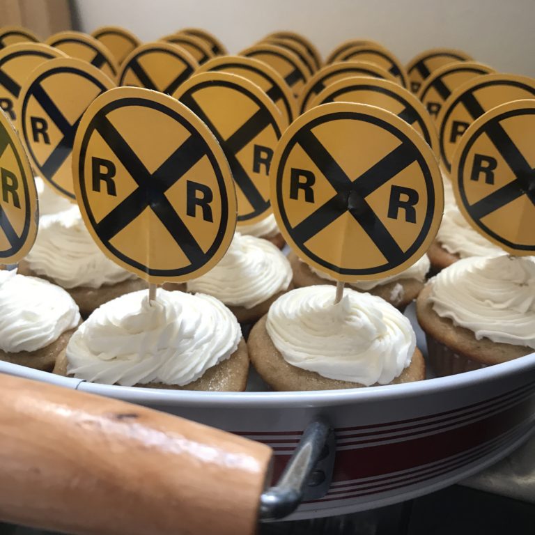 Banana Cinnamon Cupcakes with Creamy Vanilla Frosting