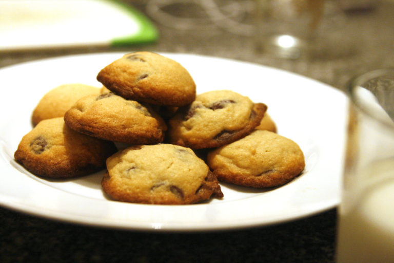 Salted Dark Chocolate Chip Cookies Recipe