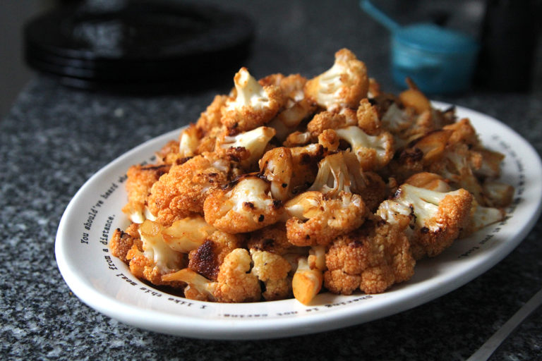Spicy Roasted Cauliflower with Gochujang