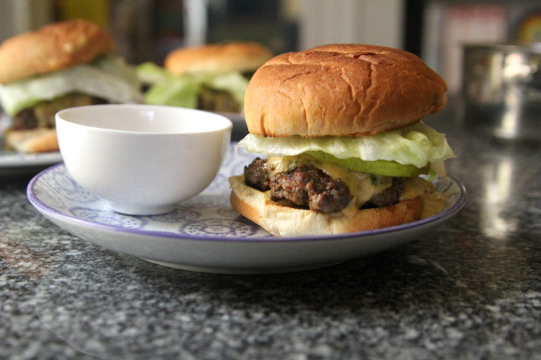 Salt and Pepper Burgers with Poblano Cheese Sauce and Pears