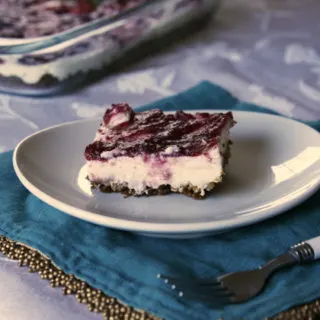 Cranberry Swirl Cheesecake Bars