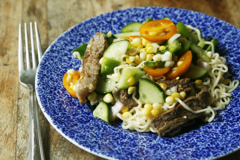 Lemony Steak and Veggie Ramen Noodle Salad Recipe