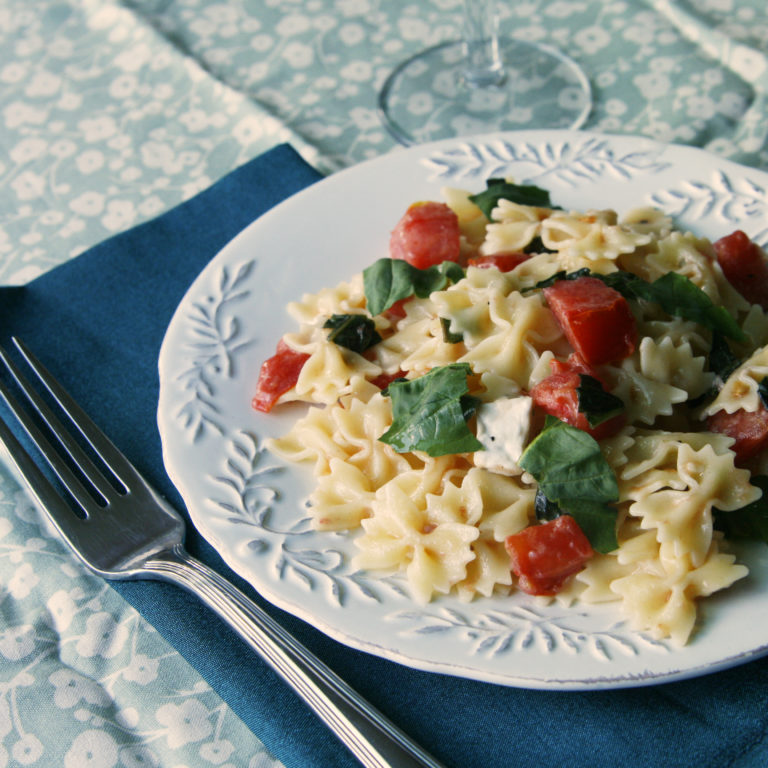 Tomato Brie Pasta with Fresh Basil Recipe