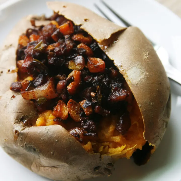 Baked Sweet Potatoes with Crispy Pancetta Veggie Topping