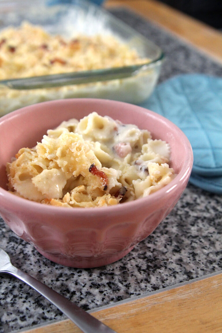 Smoked Cheddar Mac and Cheese with Bacon Recipe