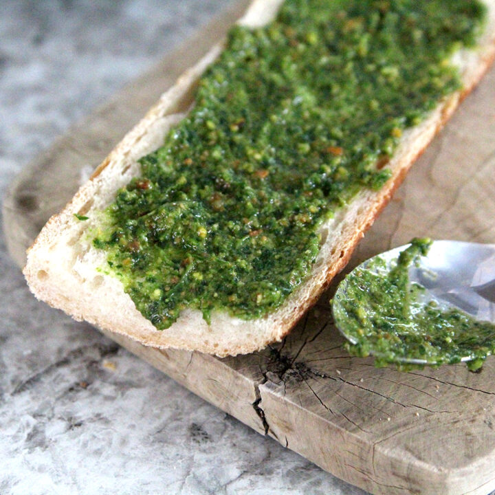 Spinach Pesto with Pistachios