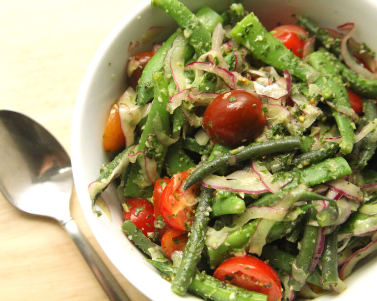 Green Bean Salad with Basil Vinaigrette Recipe