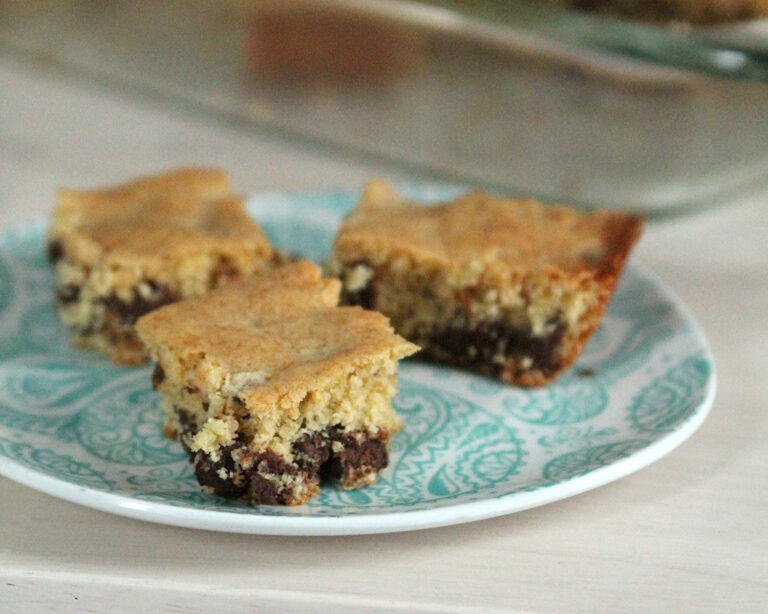 Dark Chocolate Chip Cookie Bars