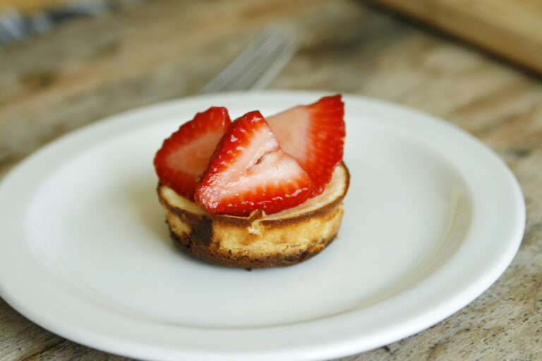 Mini Strawberry Cheesecakes Recipe