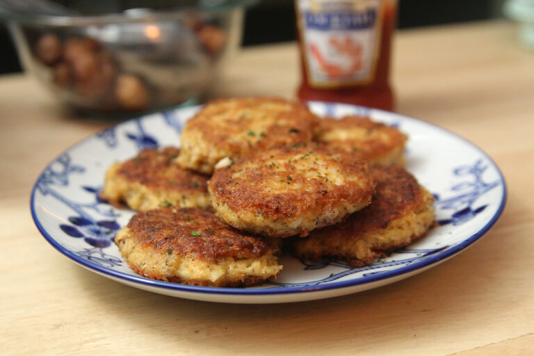 Maine Crab Cakes Recipe